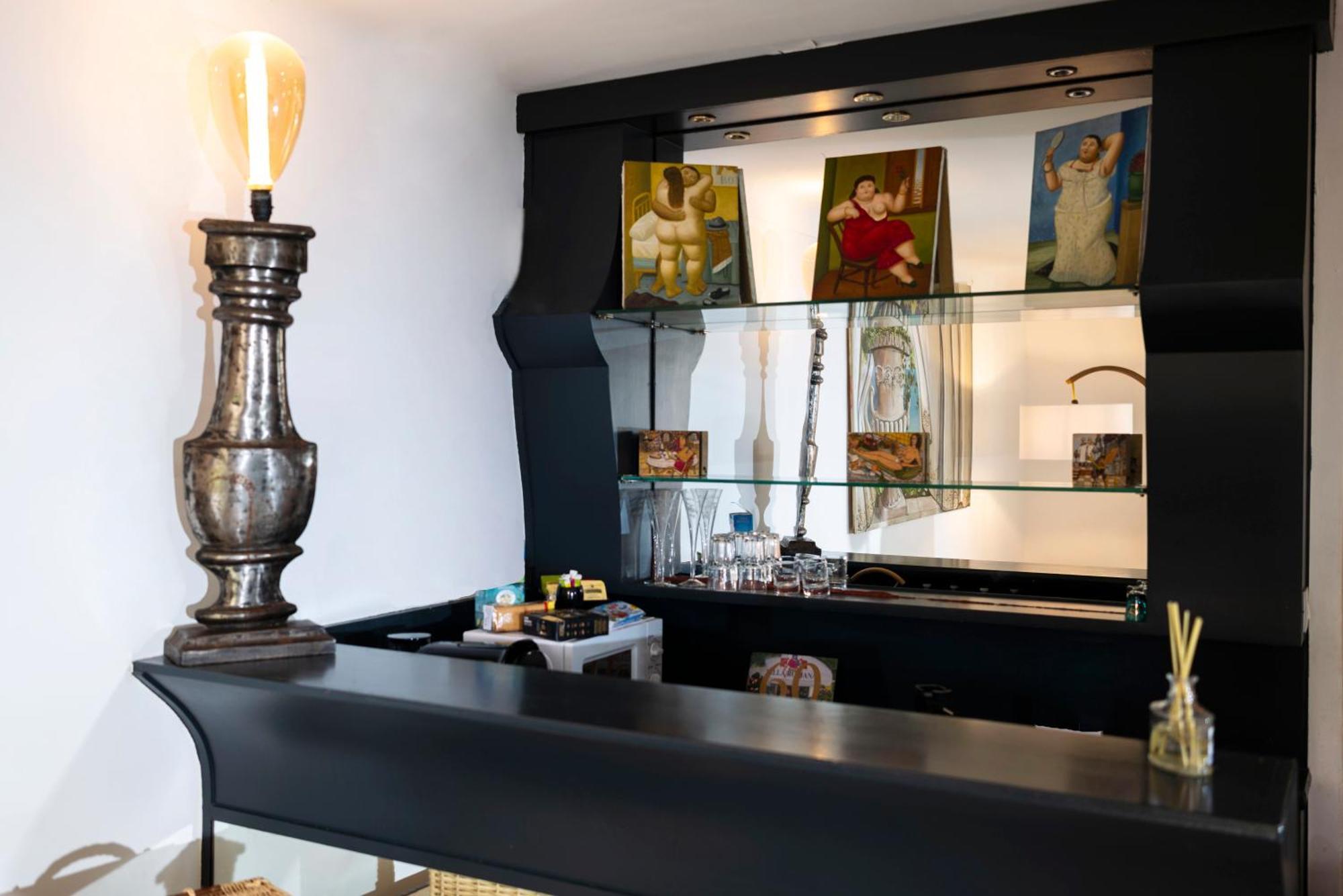La Bravade Luxe Et Serenite Au Coeur De Saint-Tropez Suites Spacieuses Avec Jardin Enchanteur Exterior foto